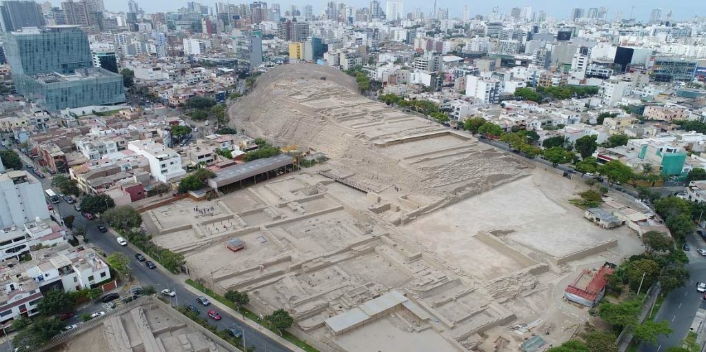 huaca-pucllana-aerial-view-1024x510.jpg huaca-pucllana-aerial-view-1024x510.jpg