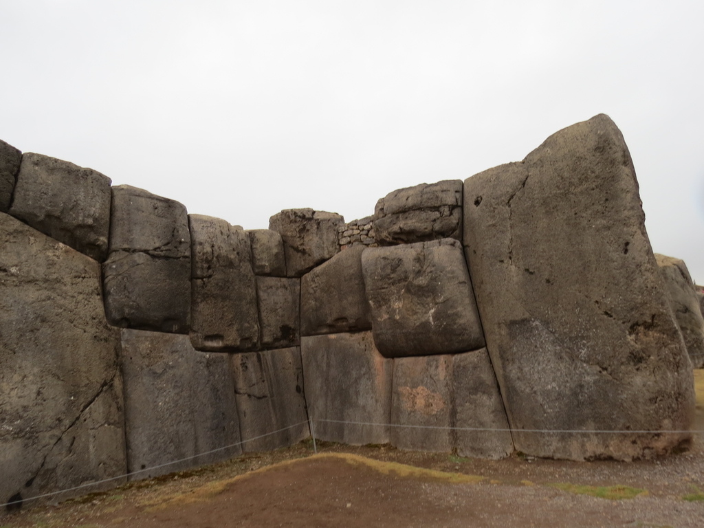 Sacsayhuaman_Cusco_Barry Hsiung201710 (4).jpg Sacsayhuaman_Cusco_Barry Hsiung201710 (4).jpg