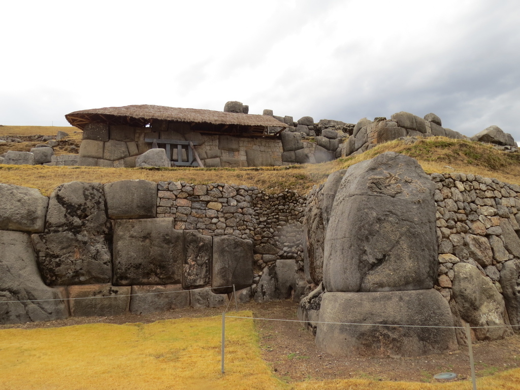 Sacsayhuaman_Cusco_Barry Hsiung201710 (6).jpg Sacsayhuaman_Cusco_Barry Hsiung201710 (6).jpg