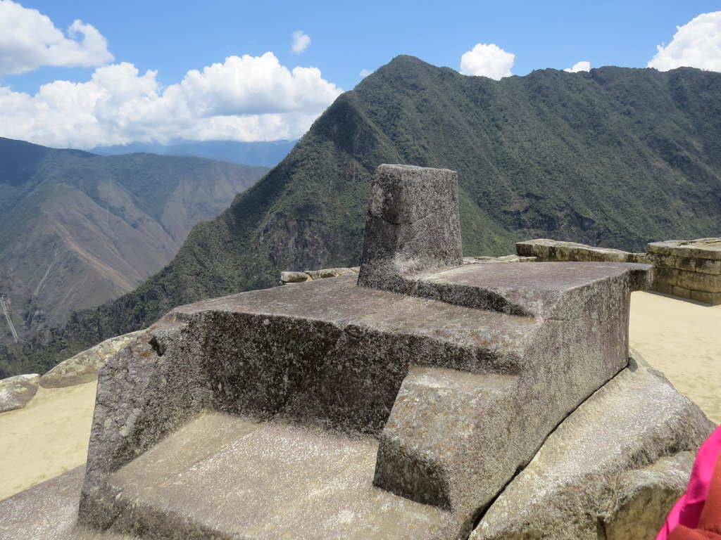 Intihuatana_Machu Picchu_Peru_Barry Hsiung201710.jpg Intihuatana_Machu Picchu_Peru_Barry Hsiung201710.jpg