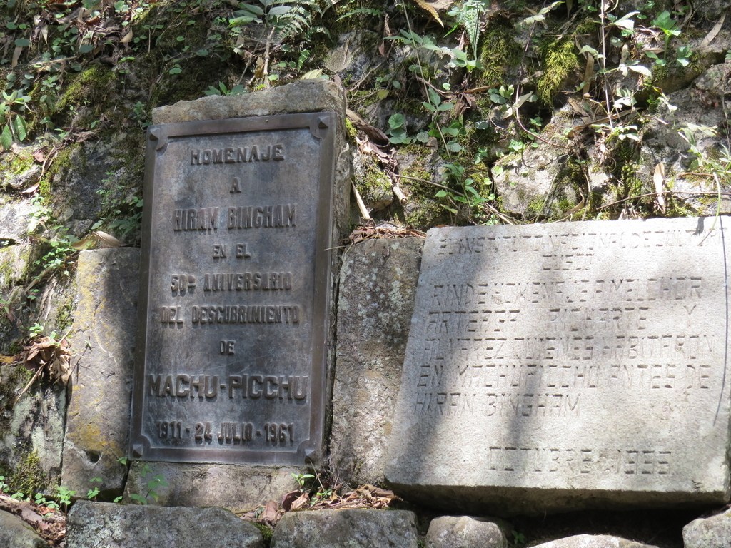Inscription of the discovery of Machu Picch by Hiram Bingham III_Peru_Barry Hsiung201710(1).jpg Inscription of the discovery of Machu Picch by Hiram Bingham III_Peru_Barry Hsiung201710(1).jpg