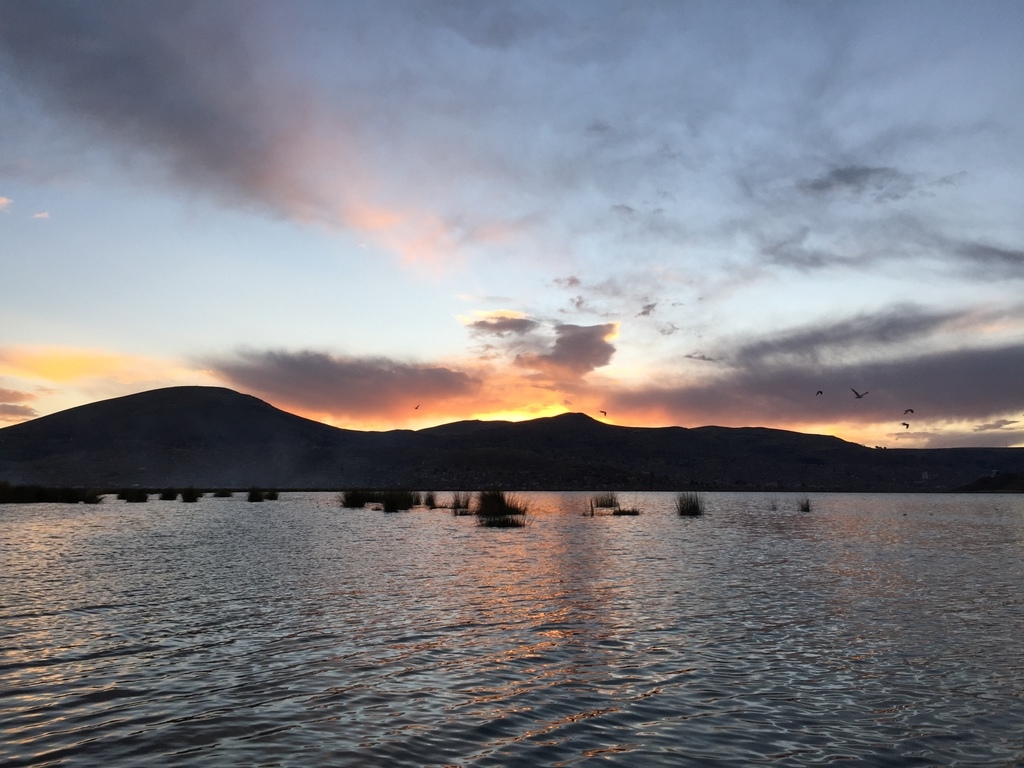 Sunset@Lake Titicaca_Peru-Barry Hsiung201710.jpg Sunset@Lake Titicaca_Peru-Barry Hsiung201710.jpg