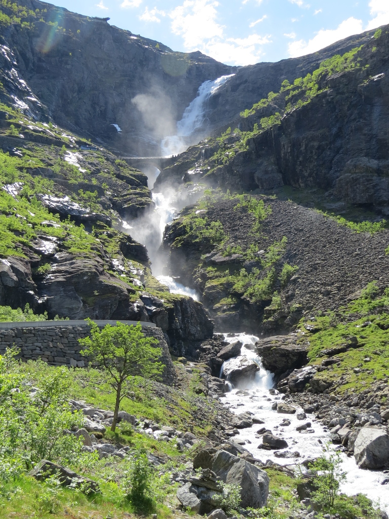 Stigfossen waterfall_Norway_BHsiung2016 (7).jpg Stigfossen waterfall_Norway_BHsiung2016 (7).jpg