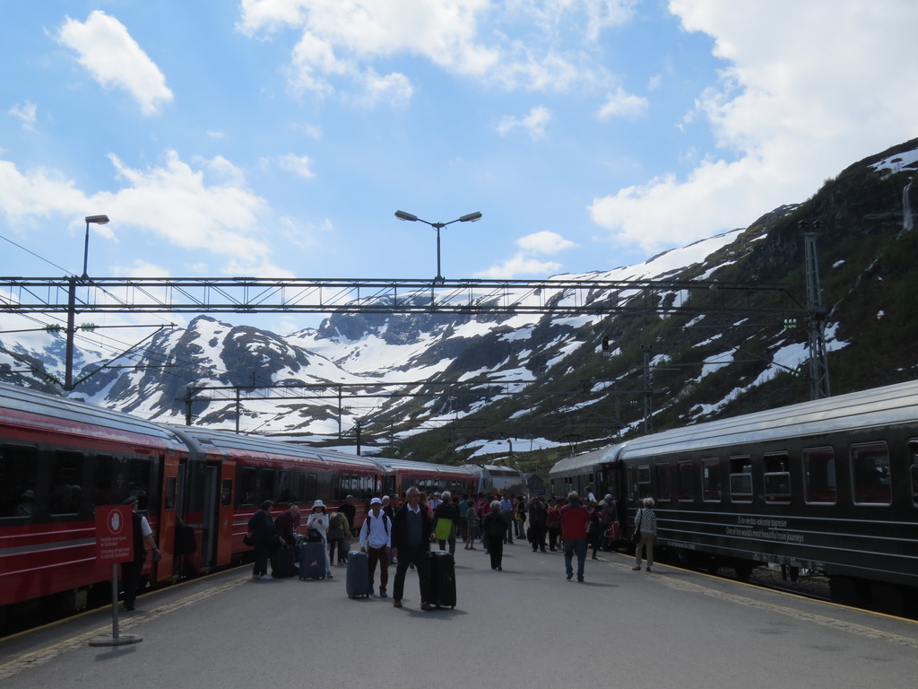 Myrdal Station_Flåmsbana_Norway_BHsiung2016 (3).jpg Myrdal Station_Flåmsbana_Norway_BHsiung2016 (3).jpg