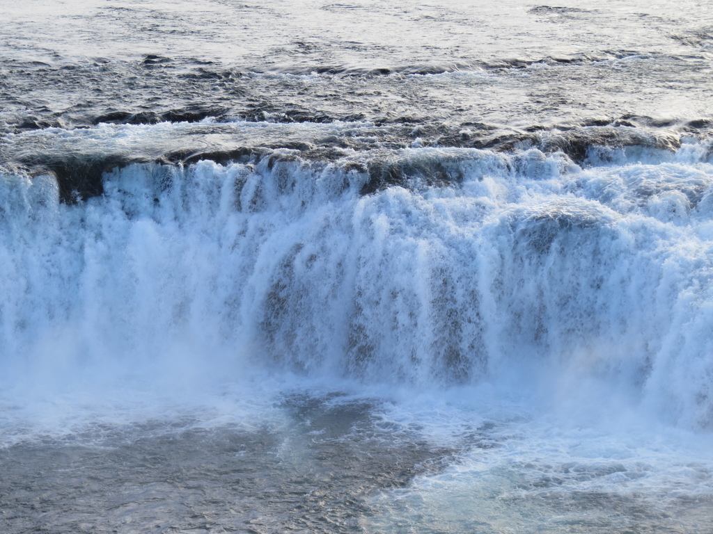 Gullfoss_Iceland_BHsiung2017.jpg Gullfoss_Iceland_BHsiung2017.jpg