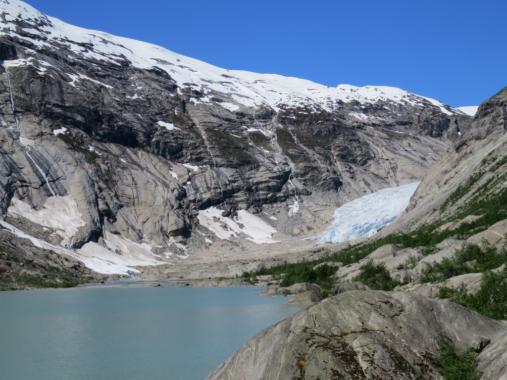 Jostedalsbreen_Norway_BHsiung2016 (5).jpg Jostedalsbreen_Norway_BHsiung2016 (5).jpg