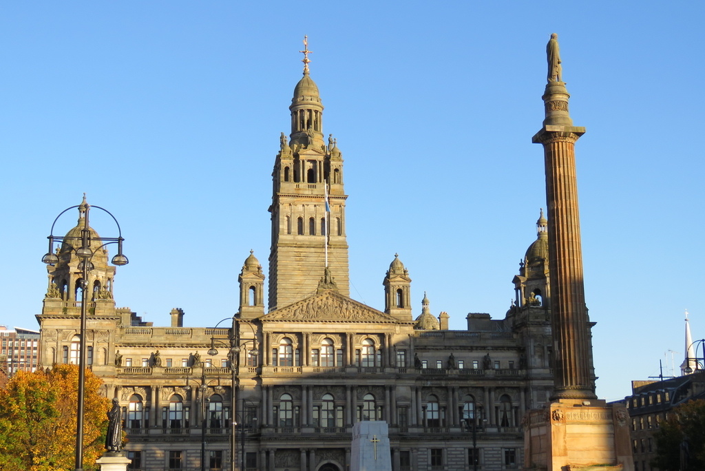 Barry Hsiung@ Glasgow’s George Square 2018.jpg Barry Hsiung@ Glasgow’s George Square 2018.jpg