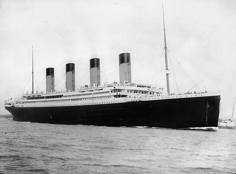 800px-RMS_Titanic_3.jpg 800px-RMS_Titanic_3.jpg